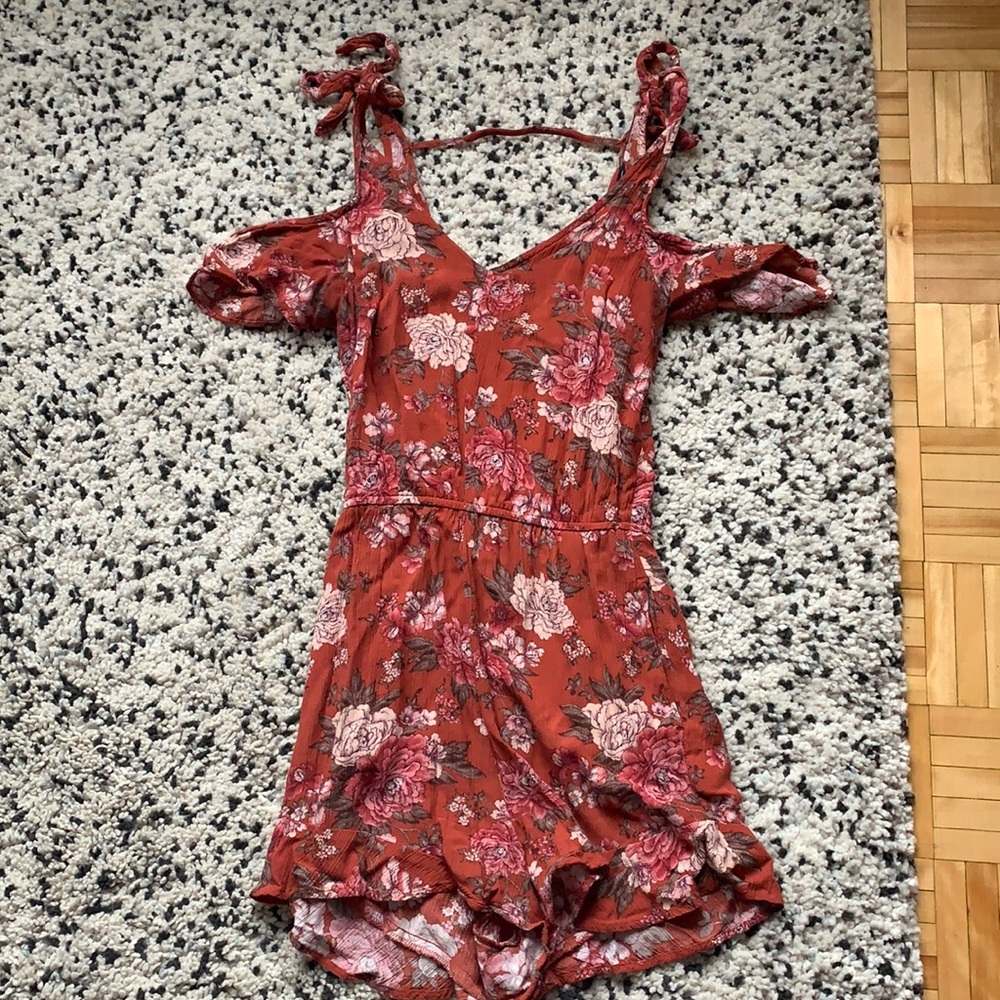 American Eagle Floral Romper